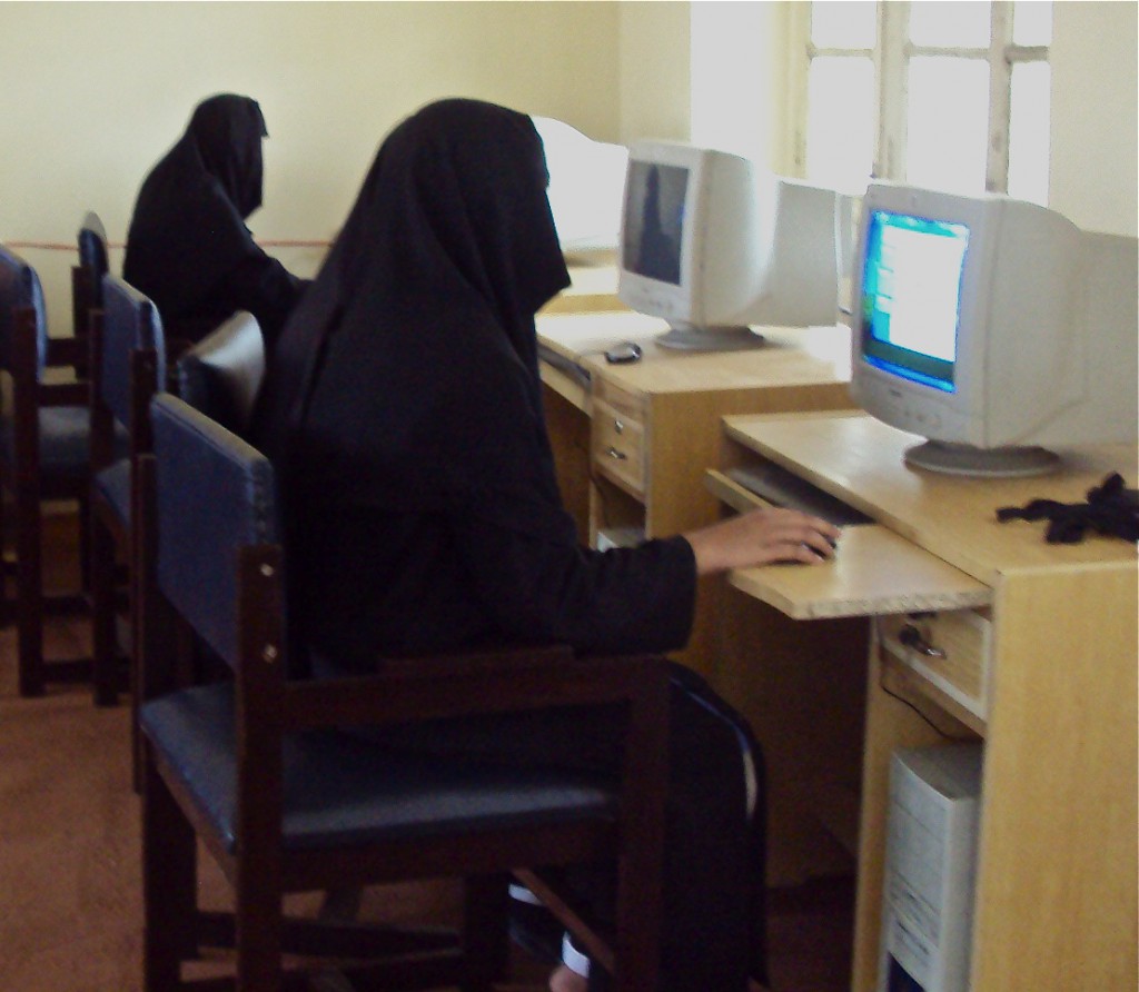 SAWERA women's IT training