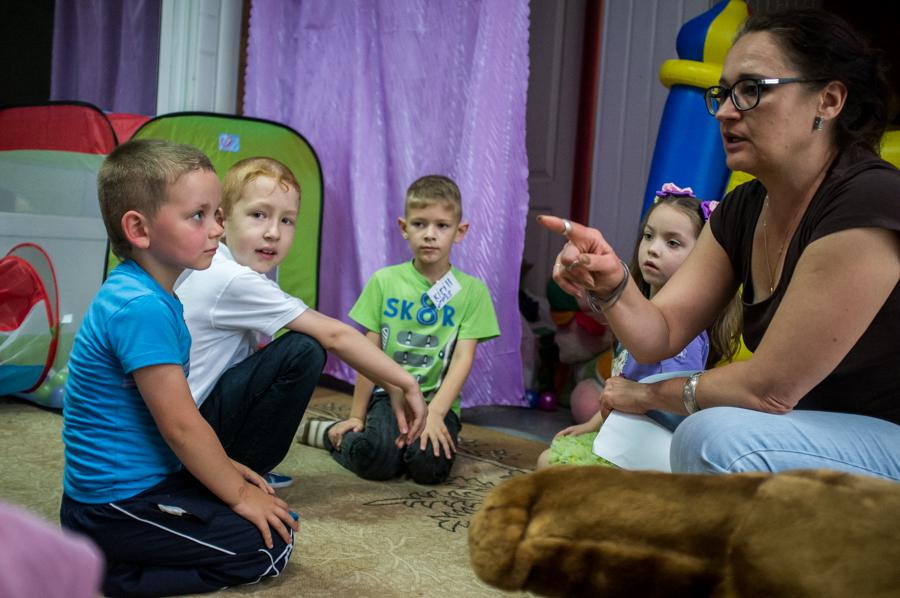 children of Ukrainian refugees