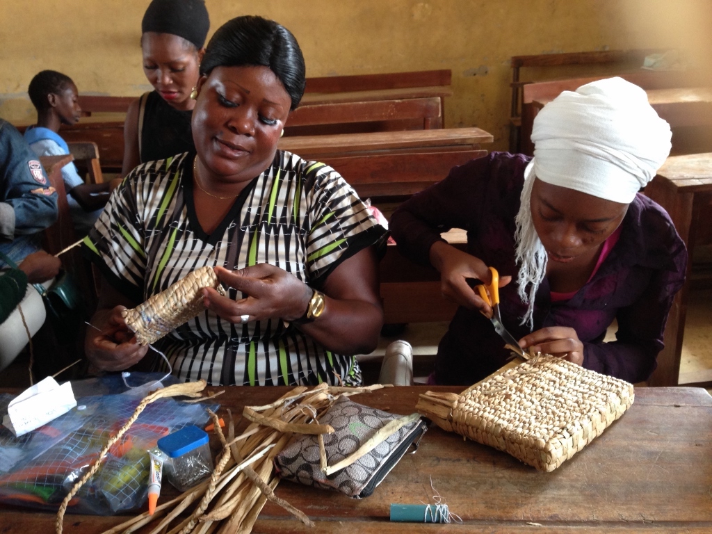 MitiMeth Artisans Weaving Baskets