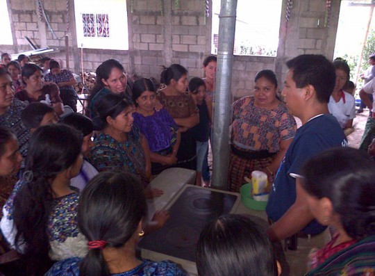 Help women in Guatemala protect their health and the environment